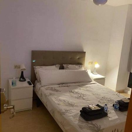 Habitacion Doble In My Apartament At The Beach Valence Extérieur photo